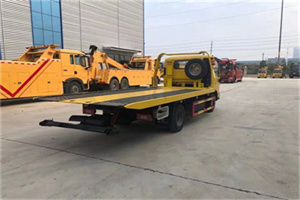 商水非事故拖车