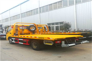 商水附近拖车救援搭电